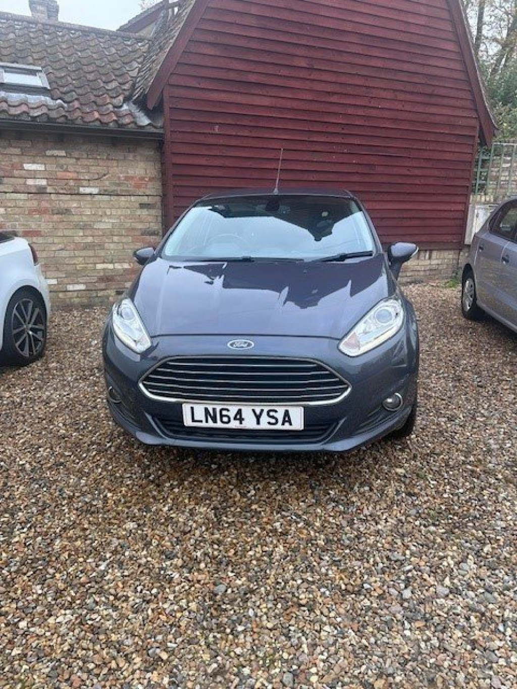 View FORD FIESTA 1.0 T EcoBoost Titanium