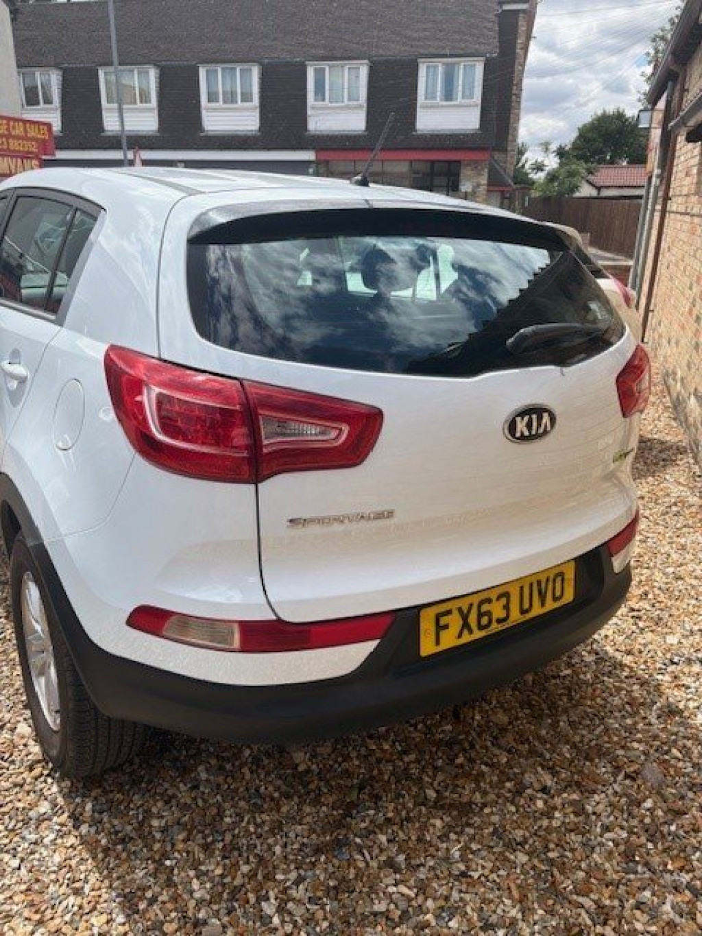 KIA SPORTAGE
