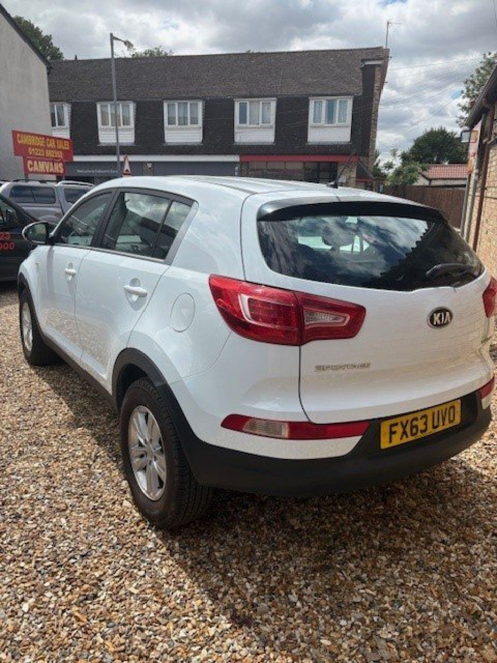 KIA SPORTAGE