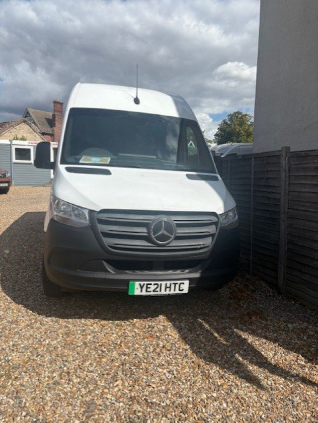 MERCEDES-BENZ ESPRINTER 55kWh Progressive