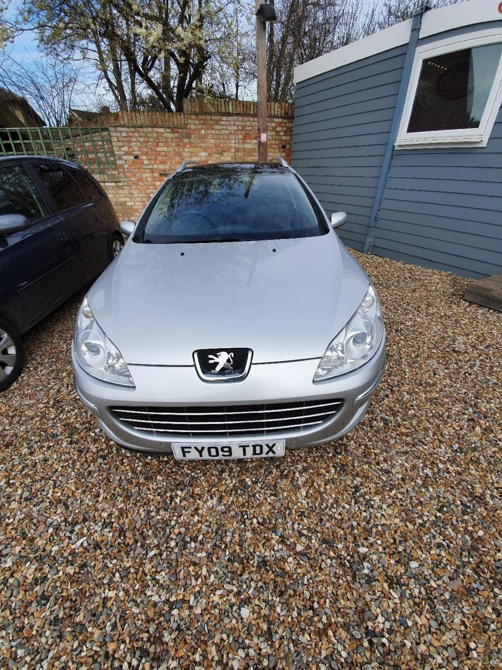 View PEUGEOT 407 HDi 140 Sport