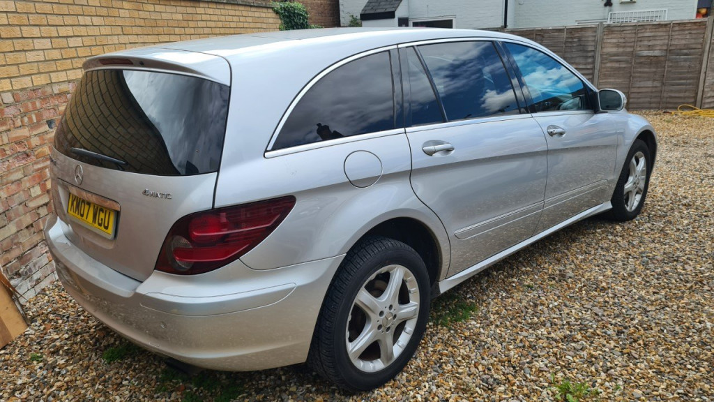 View MERCEDES-BENZ R CLASS R320 CDi 4Matic Auto Sport