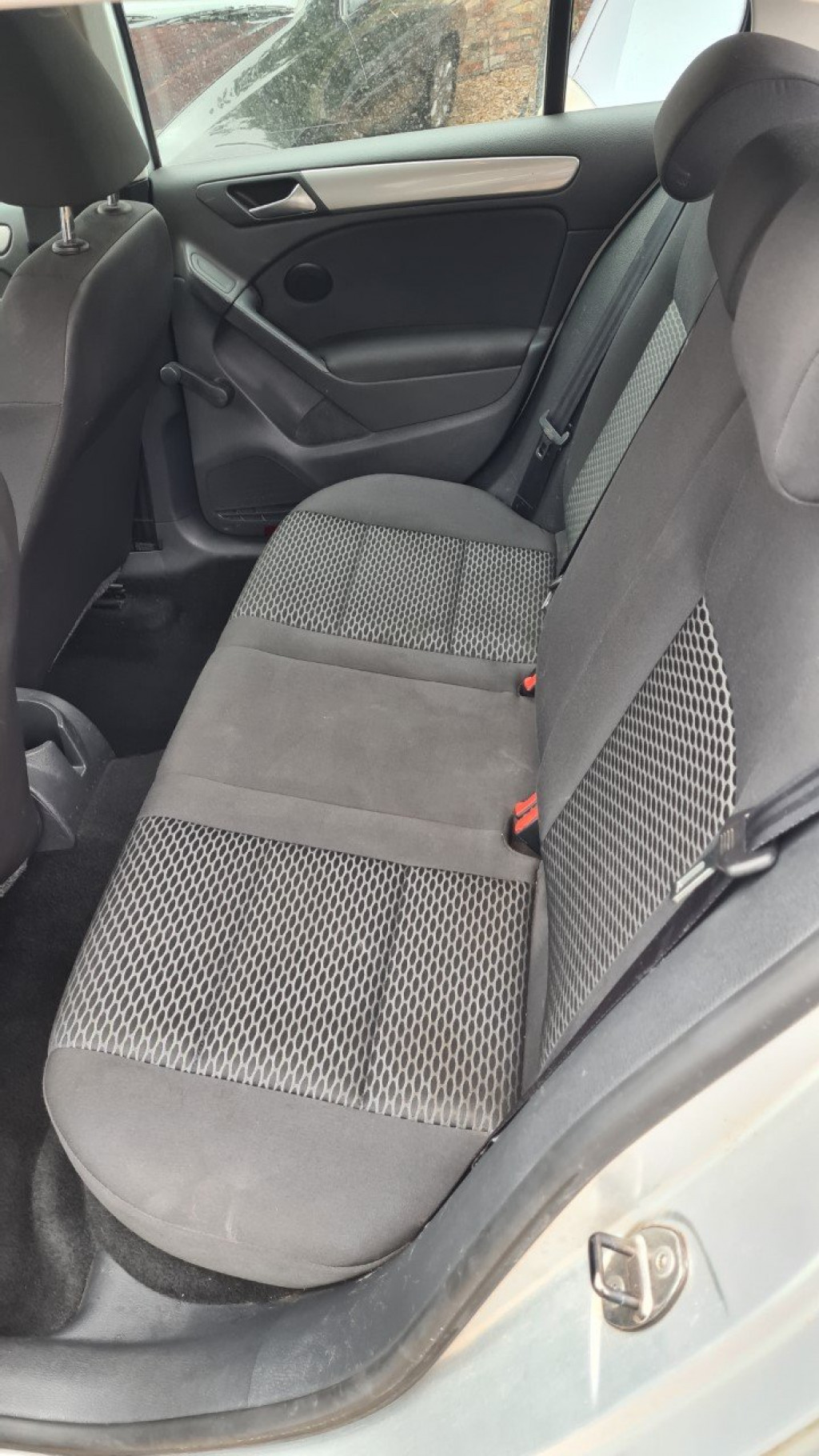 View VOLKSWAGEN GOLF S TSI
