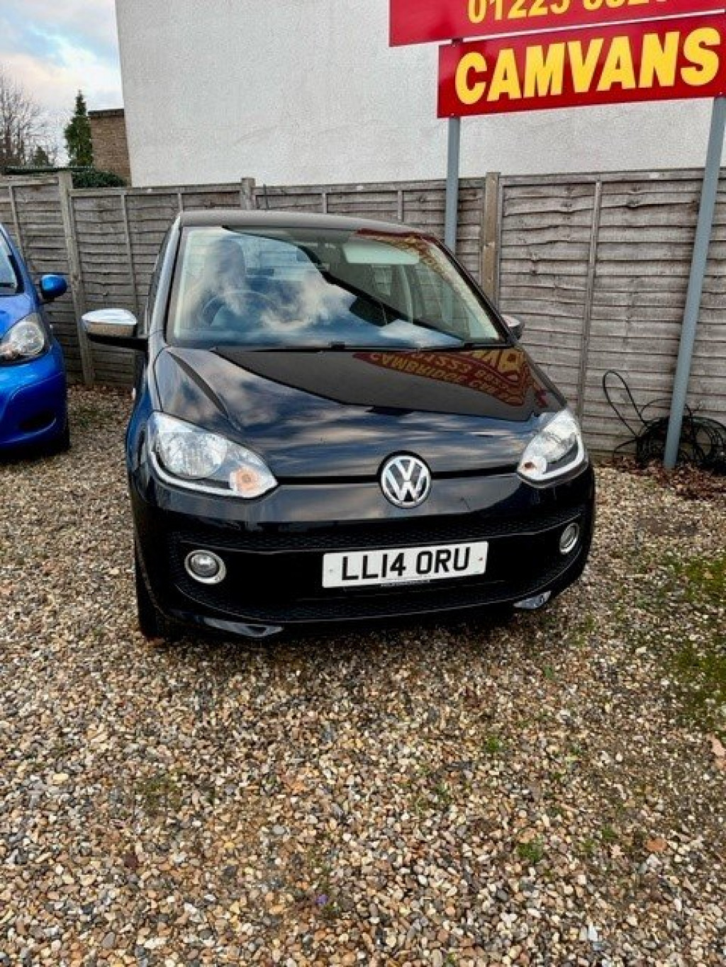 View VOLKSWAGEN UP HIGH UP
