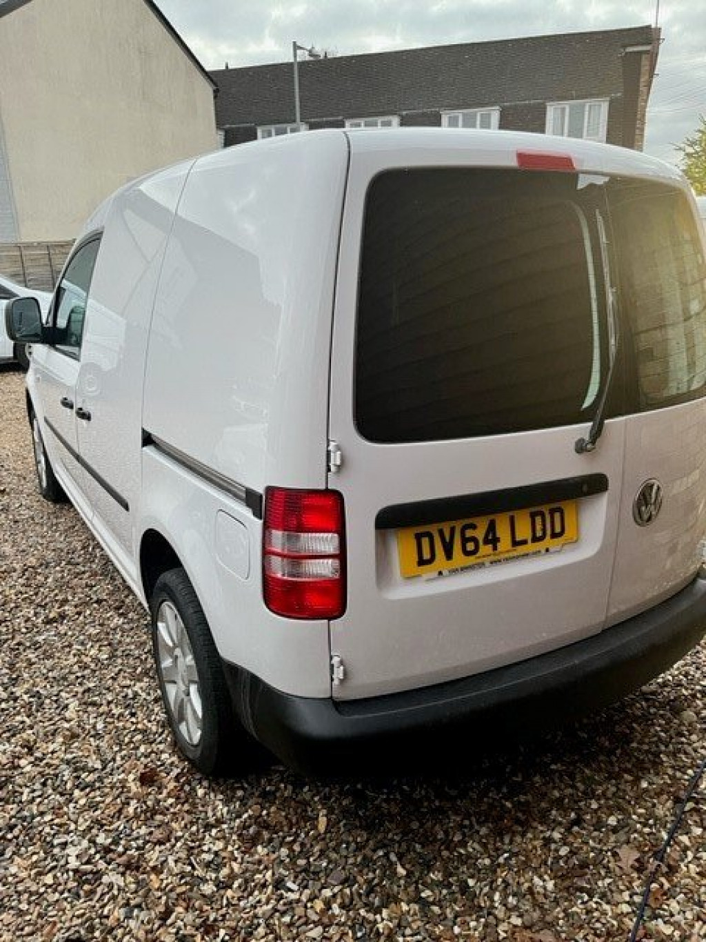 VOLKSWAGEN CADDY