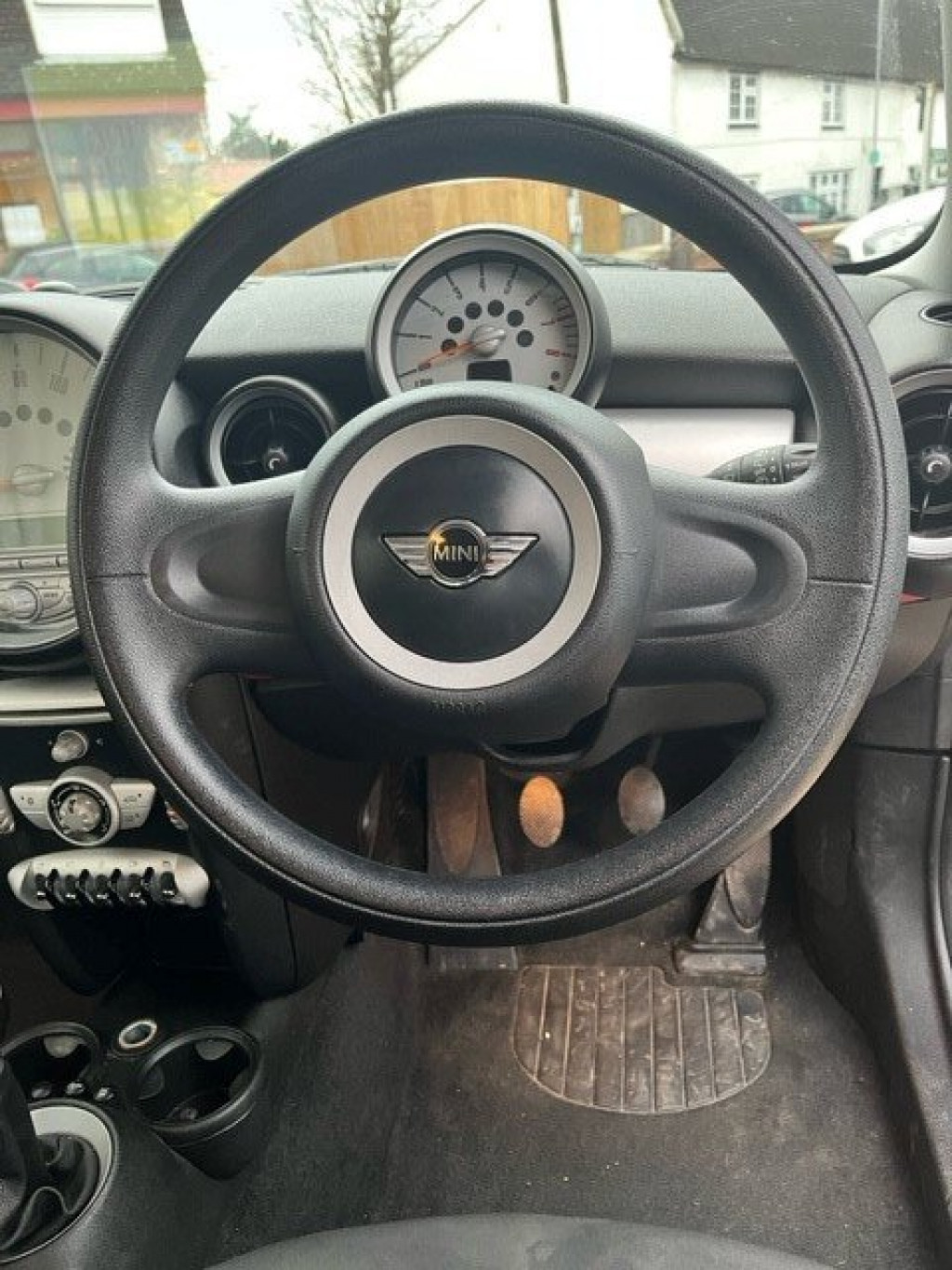 View MINI MINI ONE