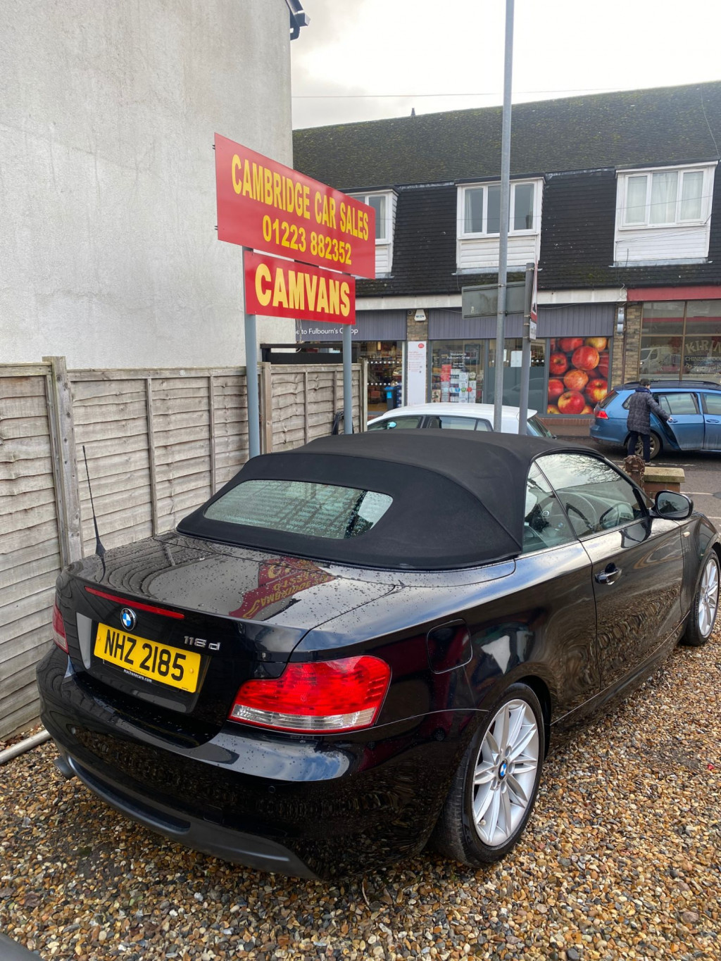 View BMW 1 SERIES 118D M SPORT