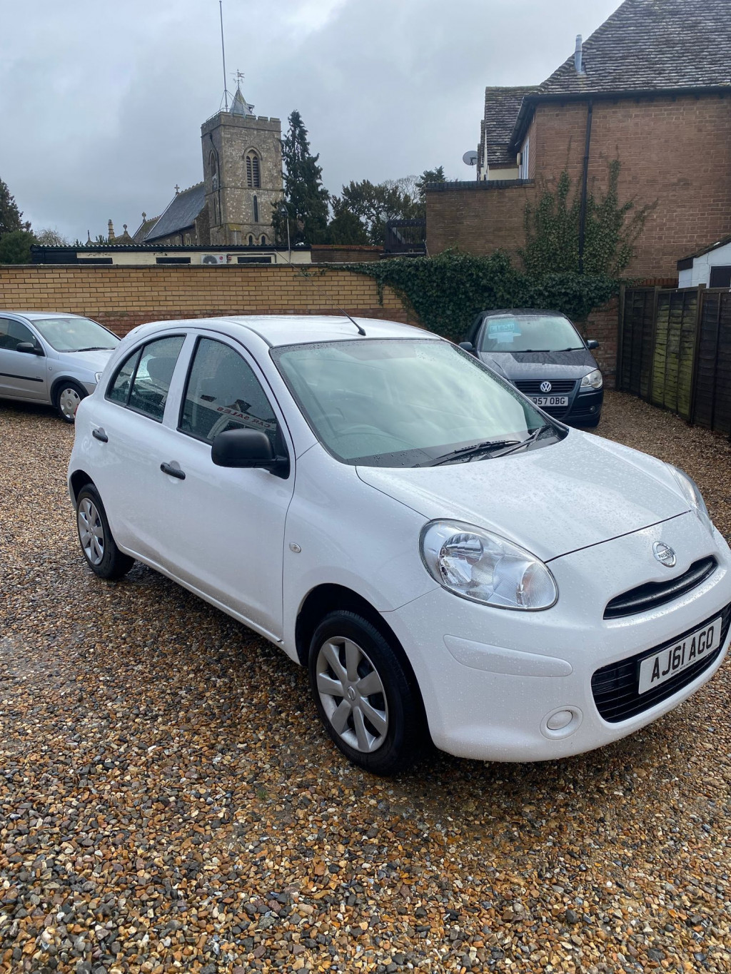 View NISSAN MICRA VISIA