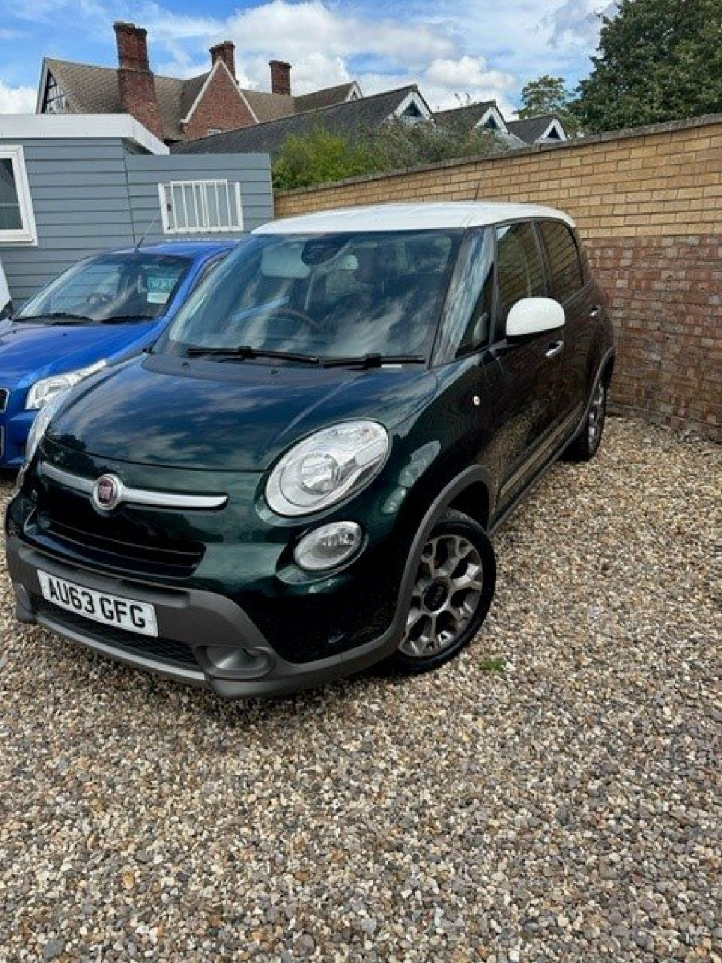 View FIAT 500L MULTIJET TREKKING