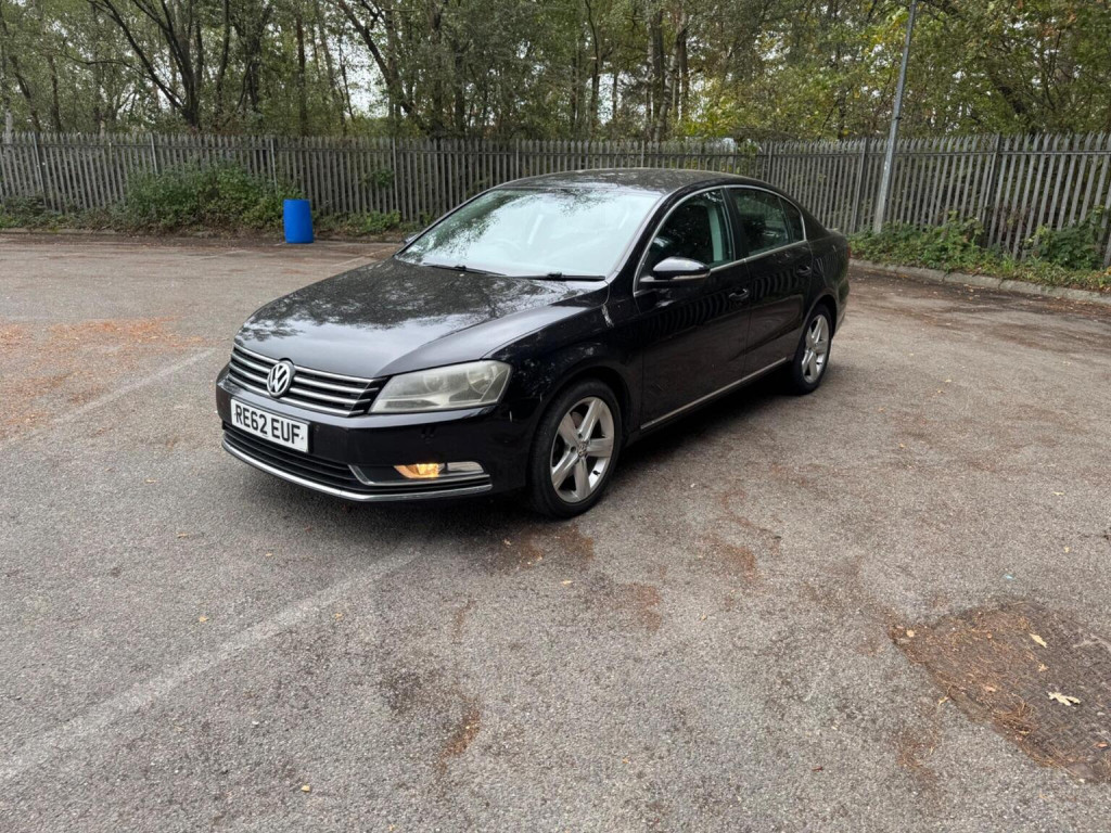 VOLKSWAGEN PASSAT