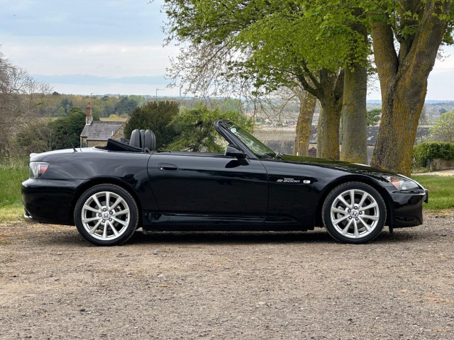 HONDA S2000