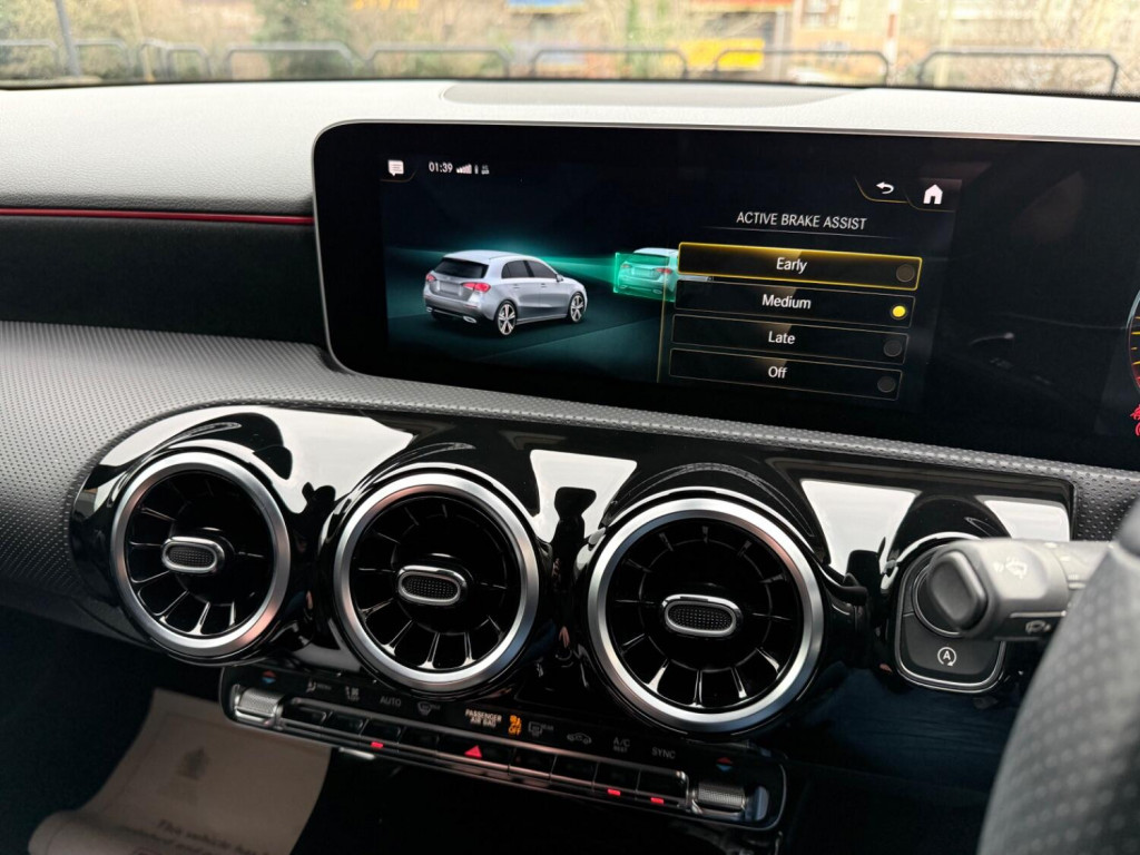 MERCEDES-BENZ A CLASS