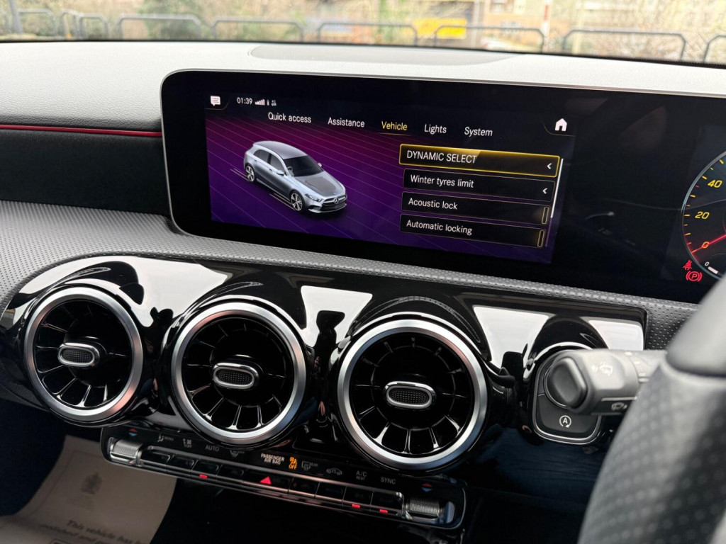 MERCEDES-BENZ A CLASS