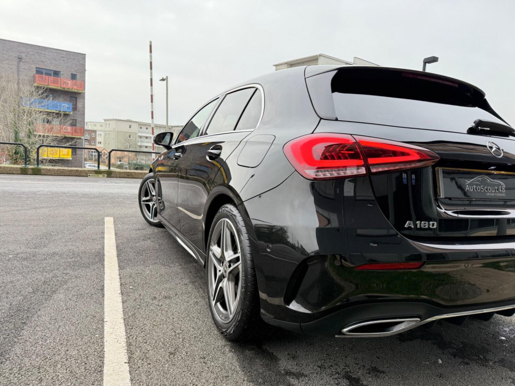 MERCEDES-BENZ A CLASS