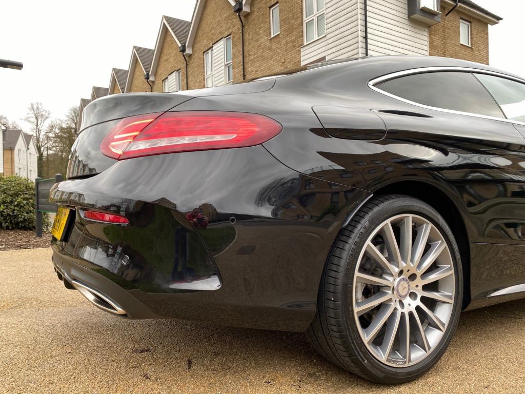 MERCEDES-BENZ C CLASS