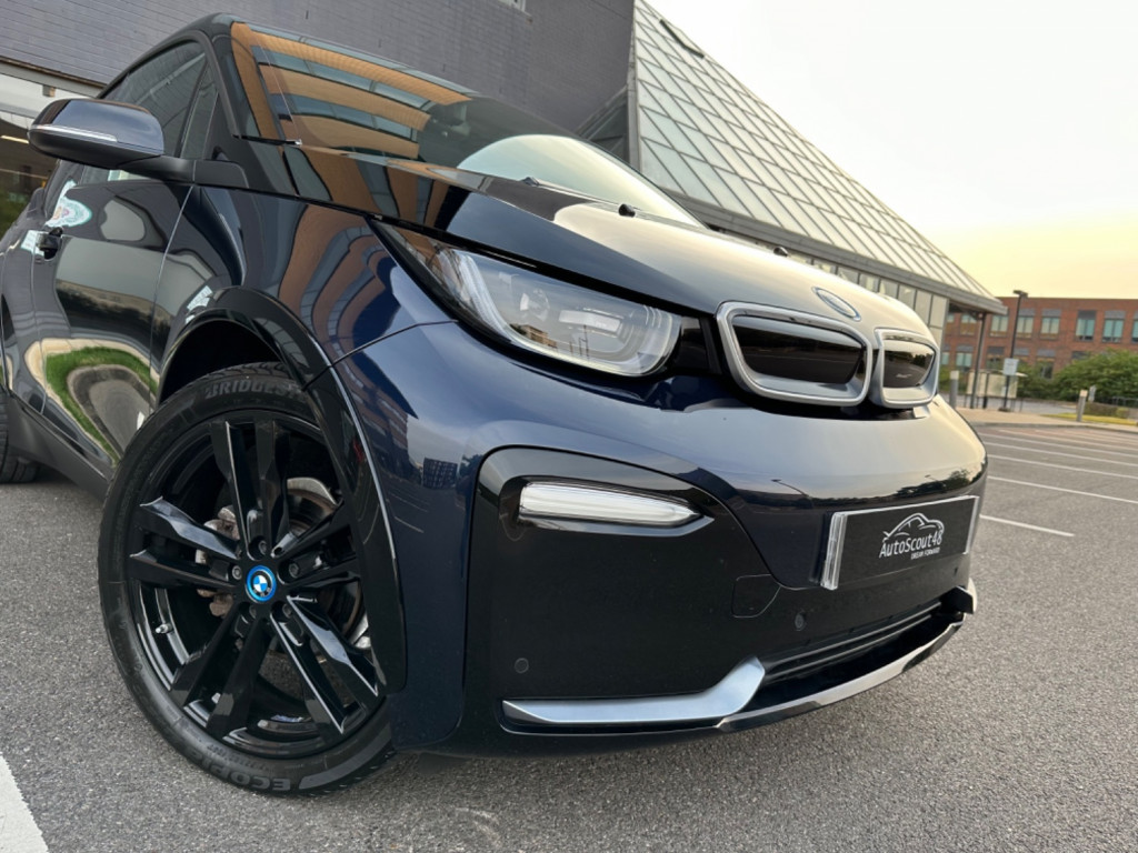 BMW I3