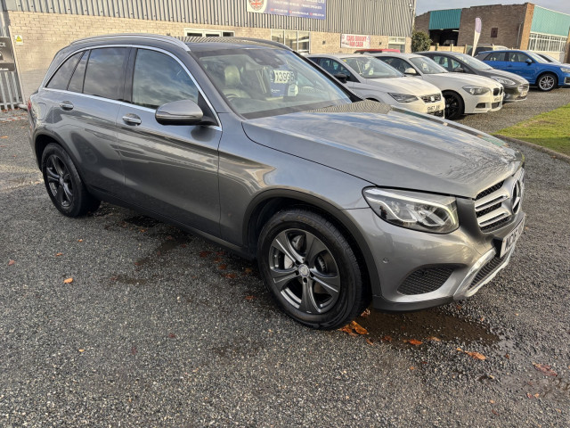 MERCEDES-BENZ GLC 2.1 GLC220d Sport