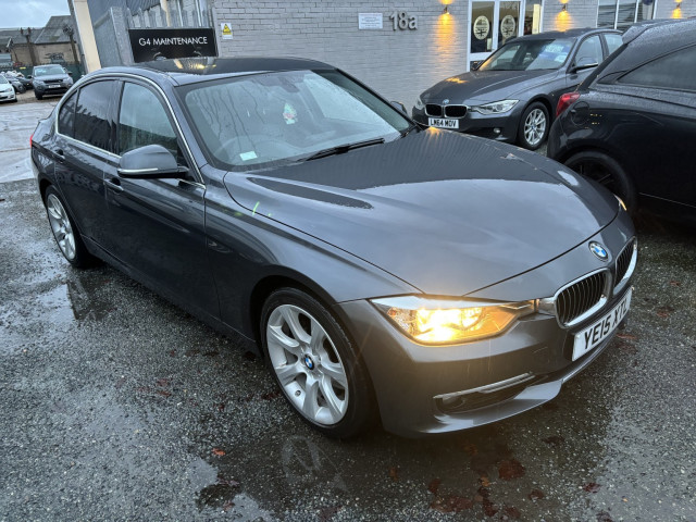 BMW 3 SERIES 3.0 330d Luxury Saloon