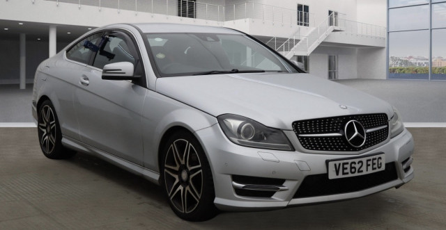 MERCEDES-BENZ C CLASS 2.1 C220 CDI BlueEfficiency AMG Sport Plus