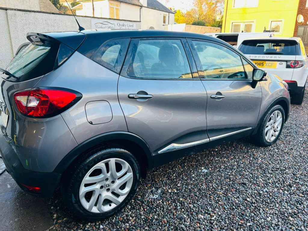RENAULT CAPTUR