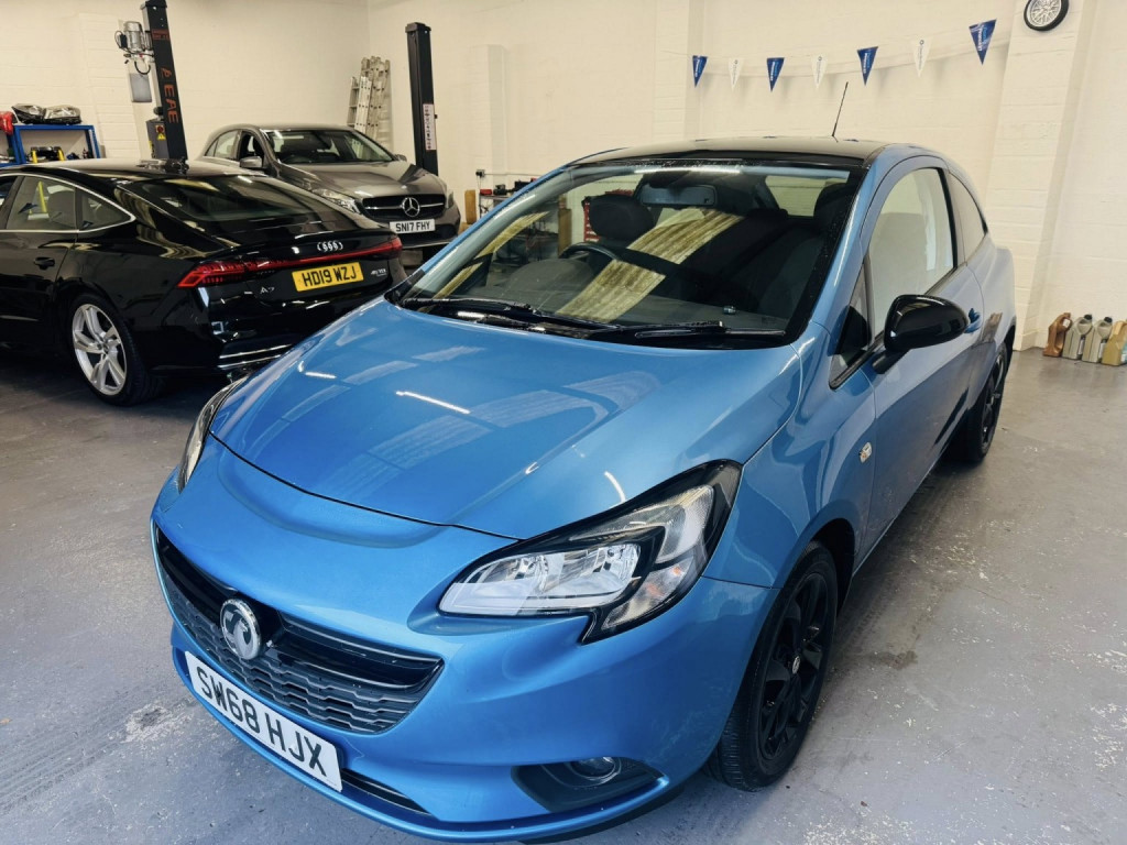 View VAUXHALL CORSA 1.4 i ecoTEC Griffin