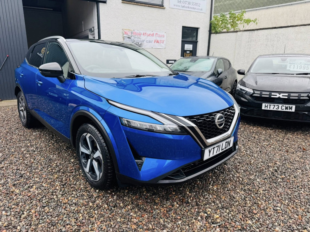 View NISSAN QASHQAI 1.3 DIG-T MHEV Premiere Edition