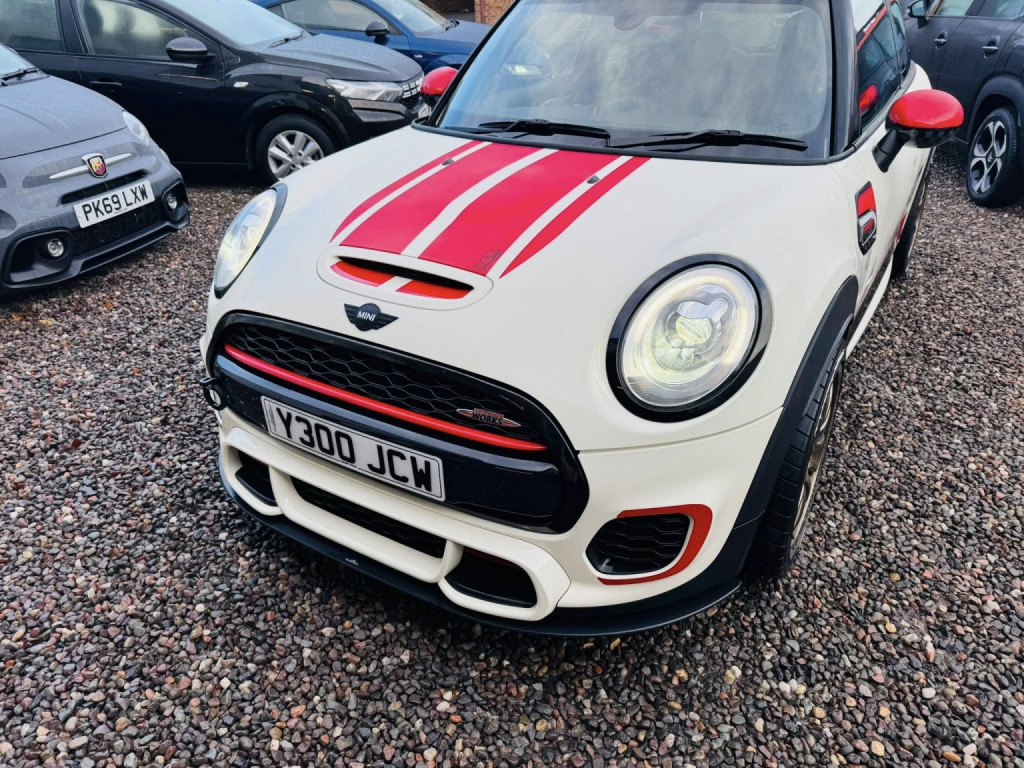 View MINI HATCH 2.0 John Cooper Works 3-Door Hatch