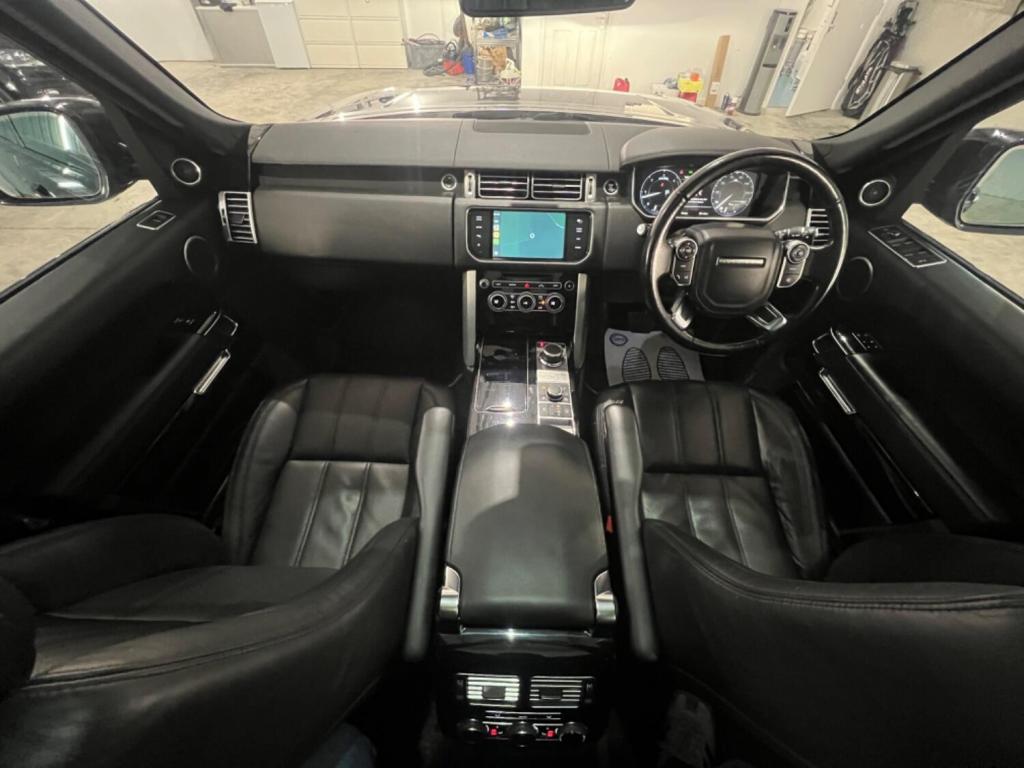 LAND ROVER RANGE ROVER