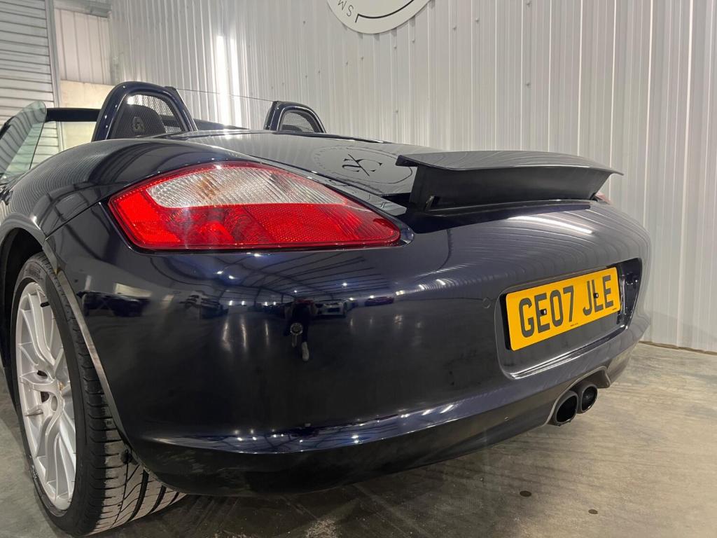 PORSCHE BOXSTER
