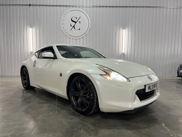 NISSAN 370Z