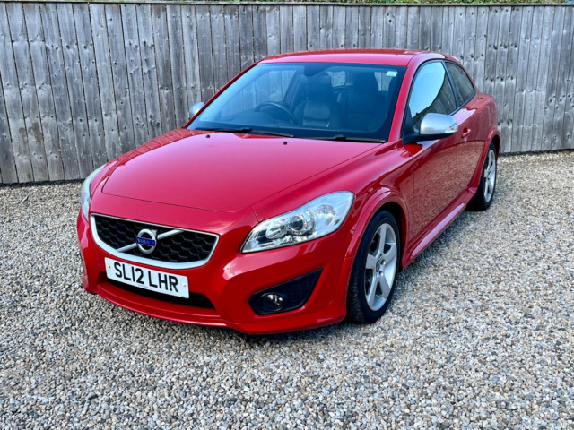 VOLVO C30 2.0 R-Design