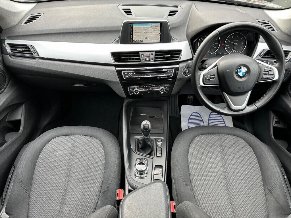 View BMW X1 2.0 X1 sDrive18d SE