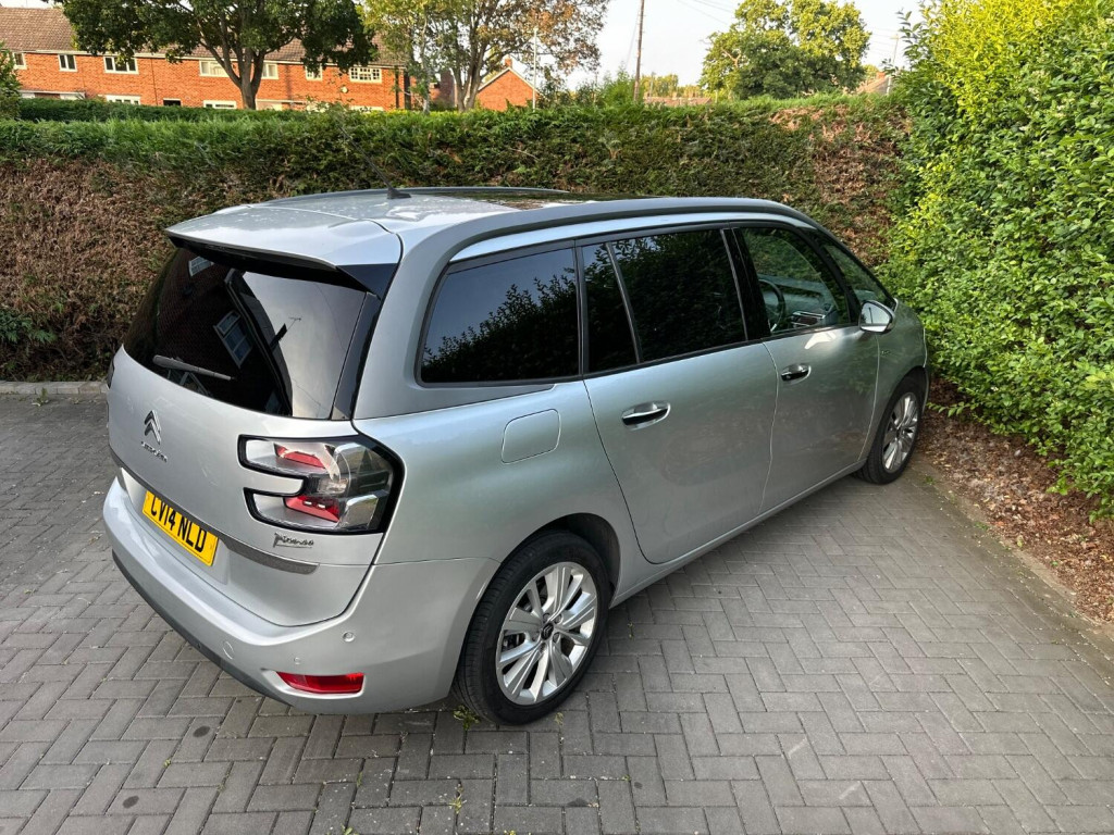 View CITROEN GRAND C4 PICASSO 1.6 e-HDi Airdream Exclusive+