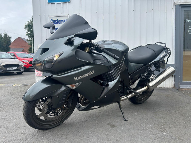 KAWASAKI ZZR1400
