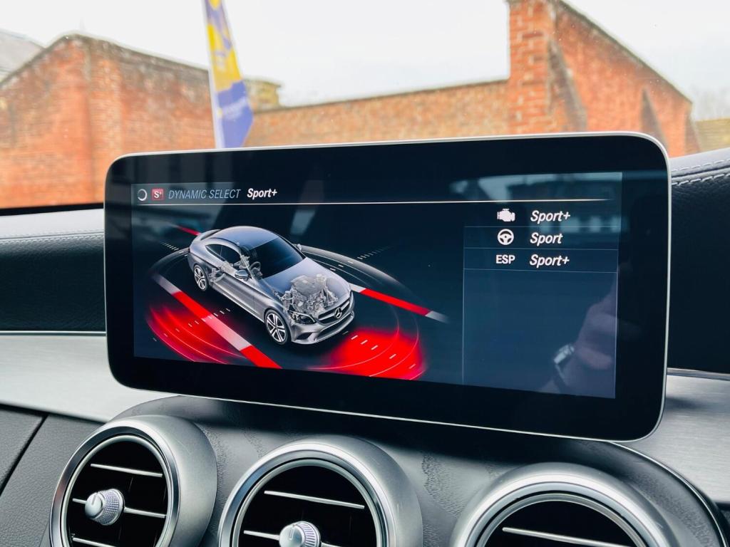 MERCEDES-BENZ C CLASS