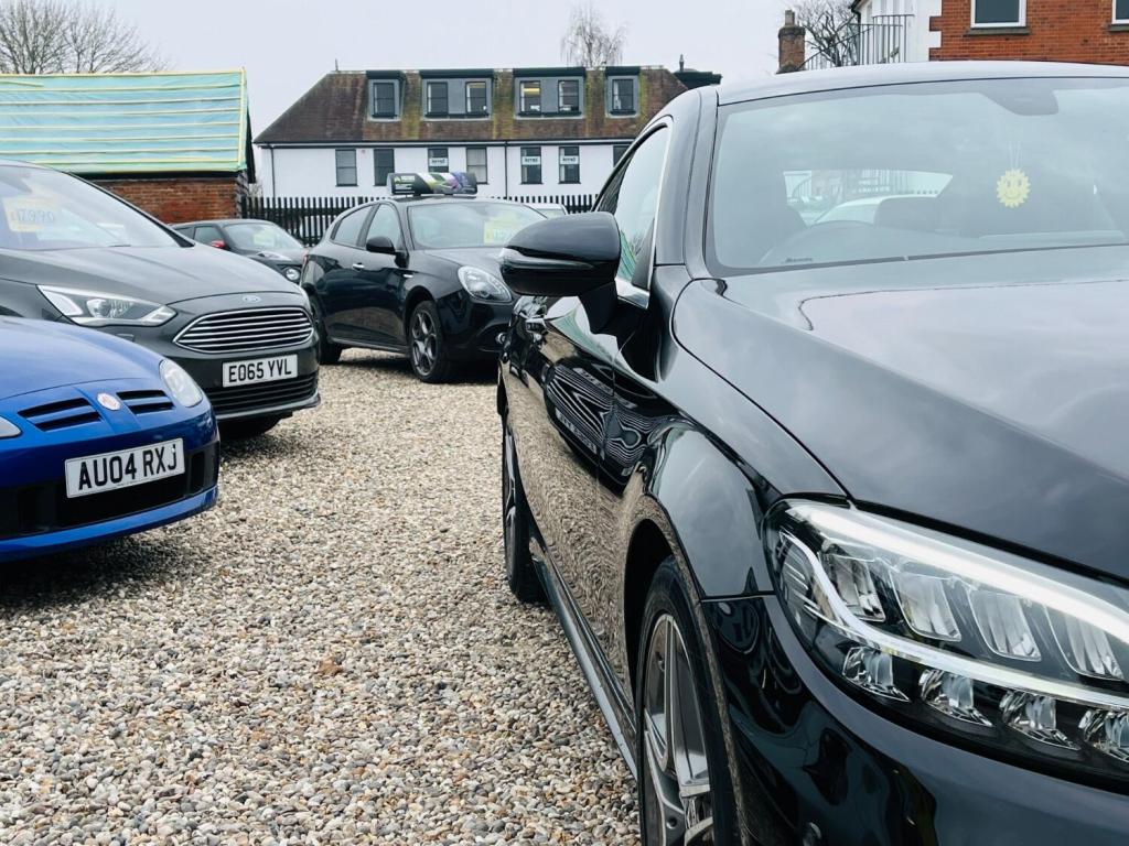 MERCEDES-BENZ C CLASS