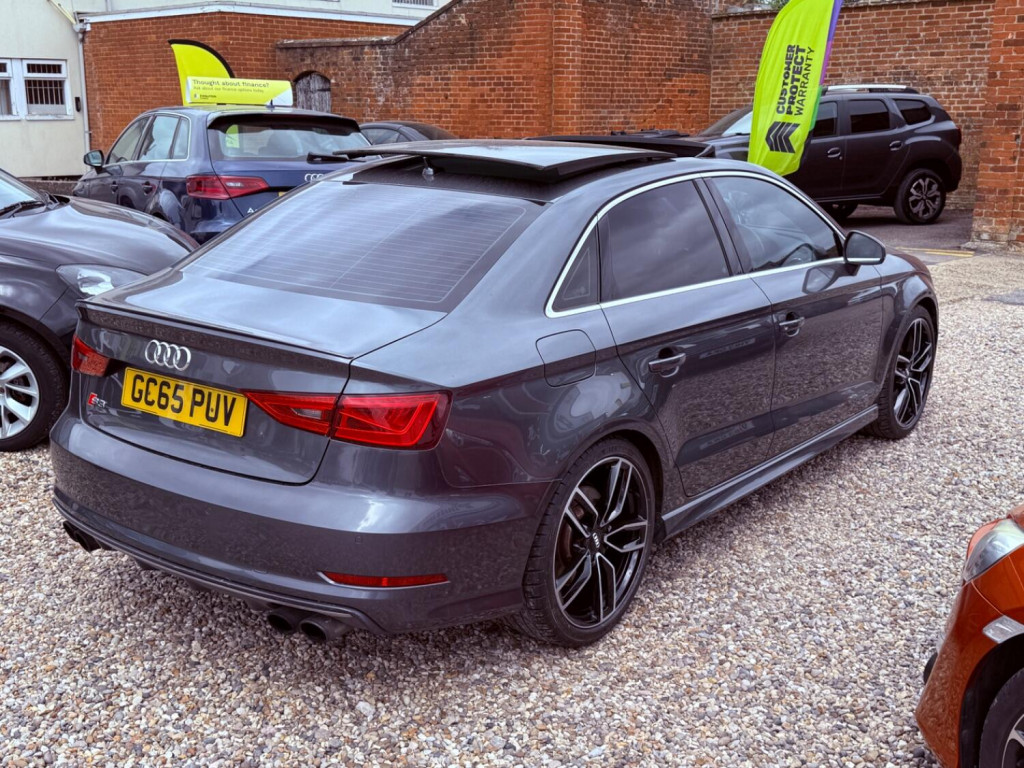 AUDI S3