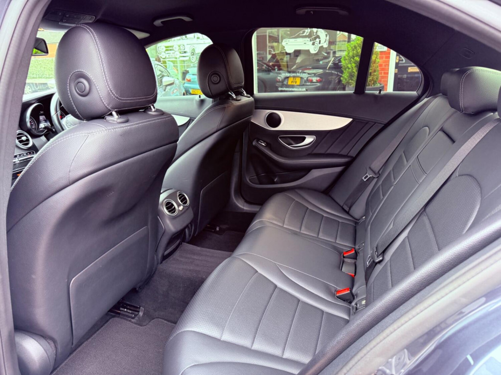 MERCEDES-BENZ C CLASS