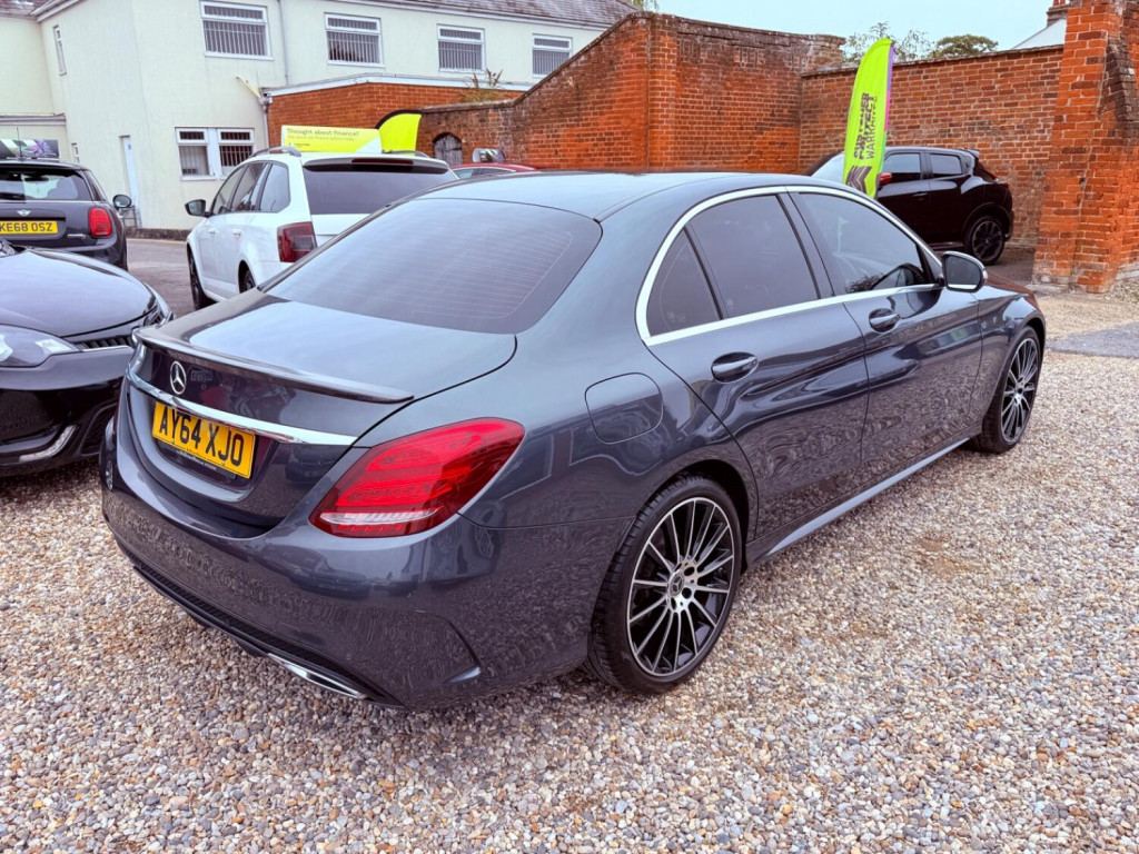 MERCEDES-BENZ C CLASS