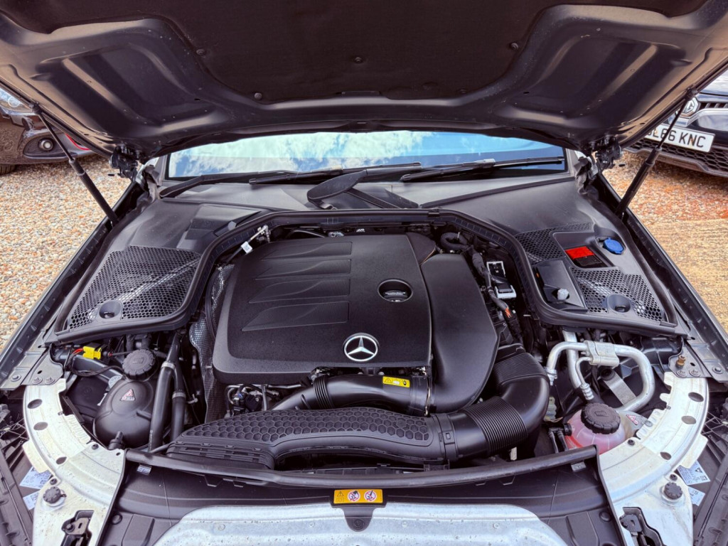 MERCEDES-BENZ C CLASS