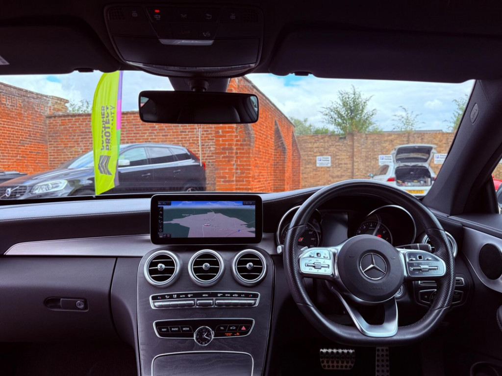 MERCEDES-BENZ C CLASS