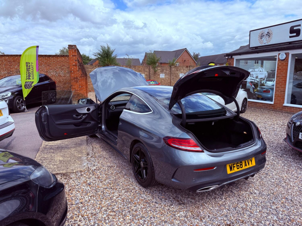 MERCEDES-BENZ C CLASS