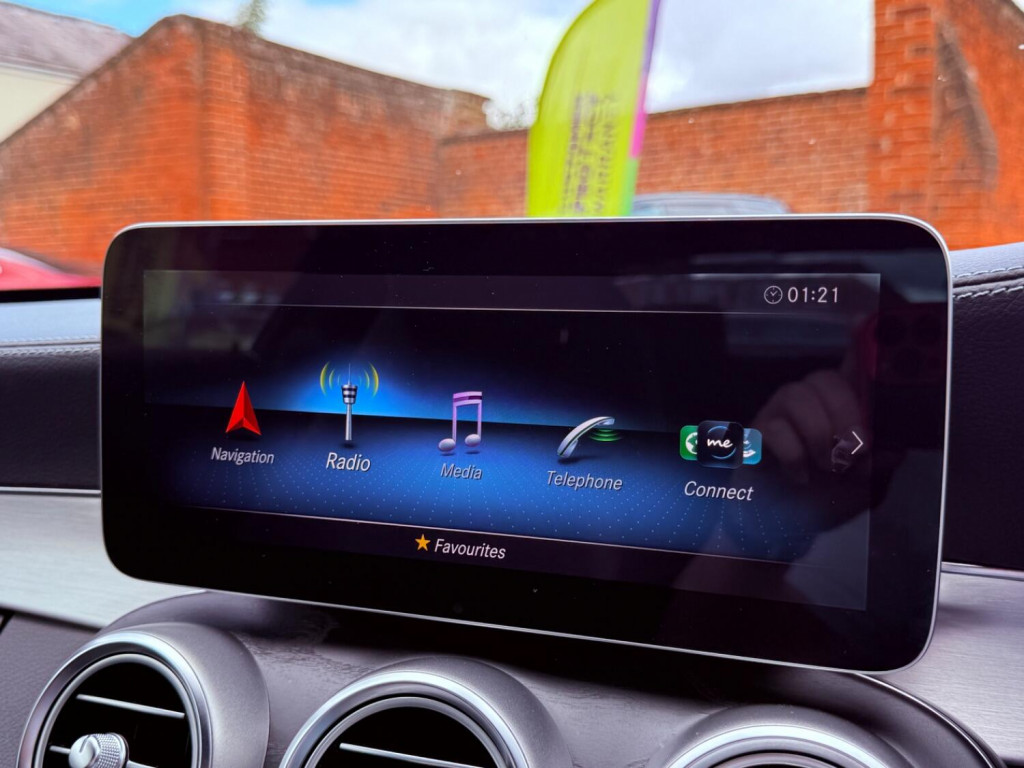 MERCEDES-BENZ C CLASS