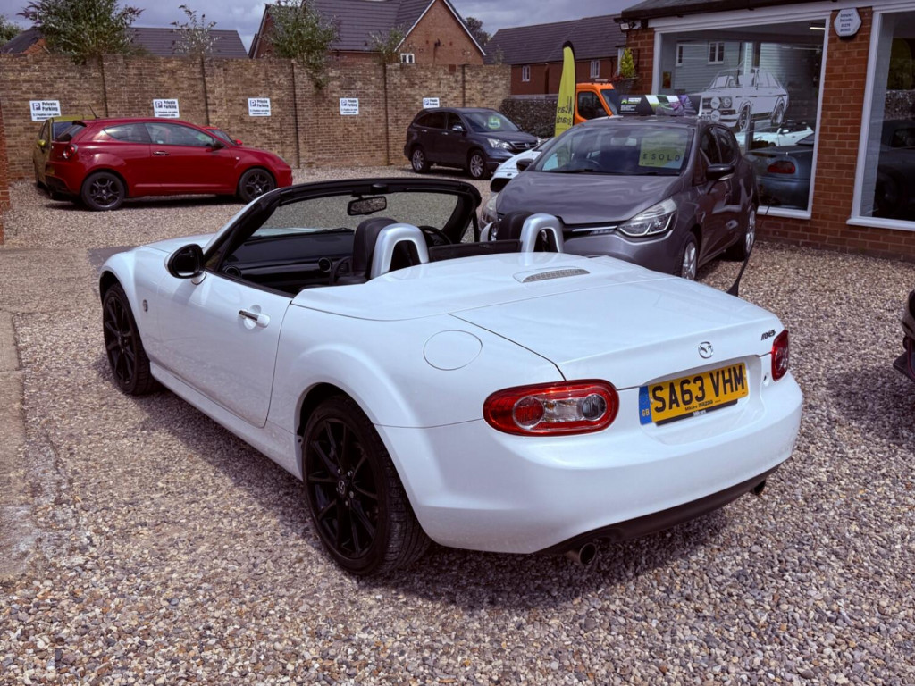 MAZDA MX-5