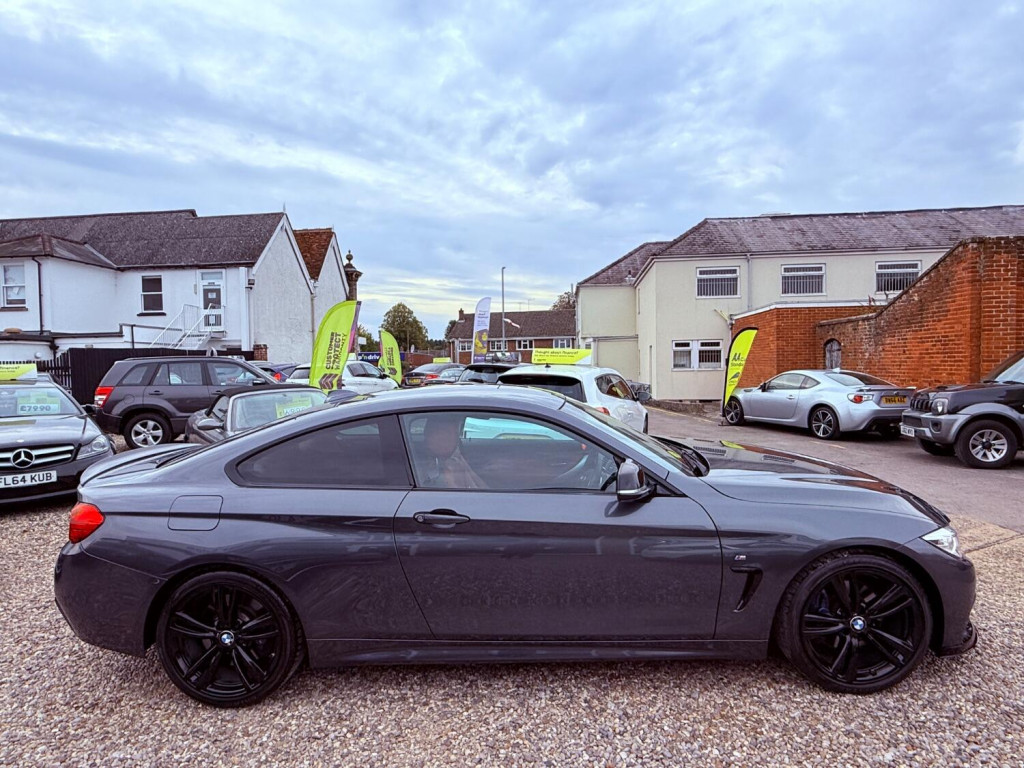 BMW 4 SERIES