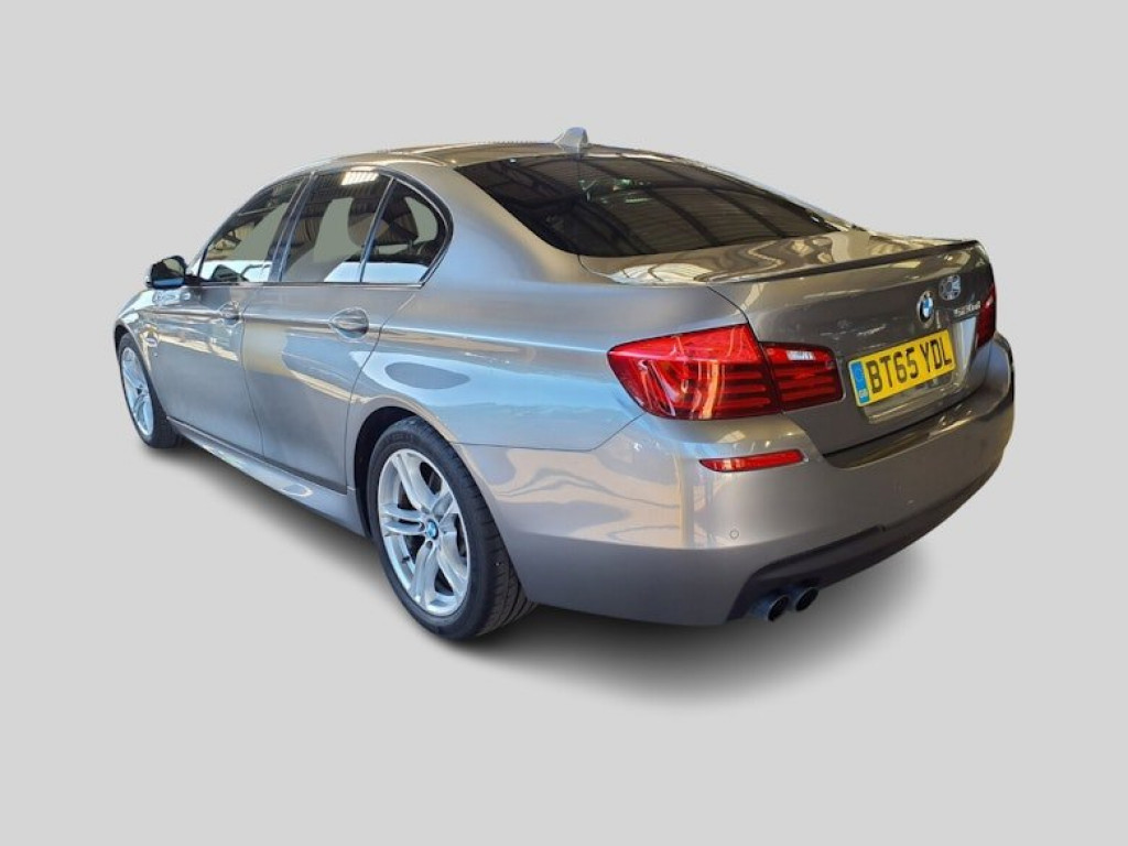 BMW 5 SERIES
