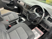 VOLKSWAGEN GOLF SV
