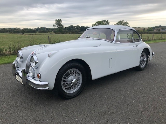 JAGUAR XK 150 3.4 FHC (1959)