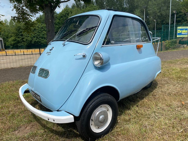 BMW ISETTA 300 4 WHEEL RIGHT HAND DRIVE (1957)