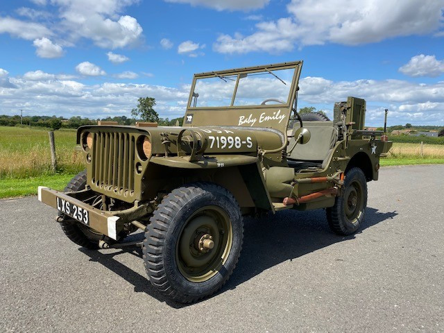 WILLYS MB Jeep (1944)
